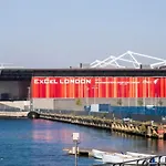 London Dockside Apartment